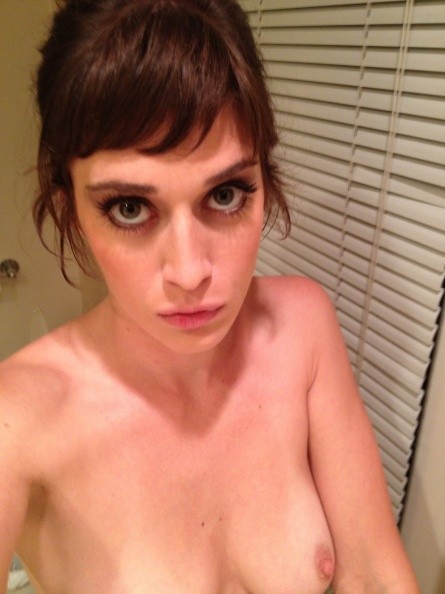 lizzy caplan nude leaked photos 68e50a2