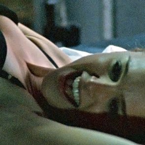 Natalie Portman sex scene 01