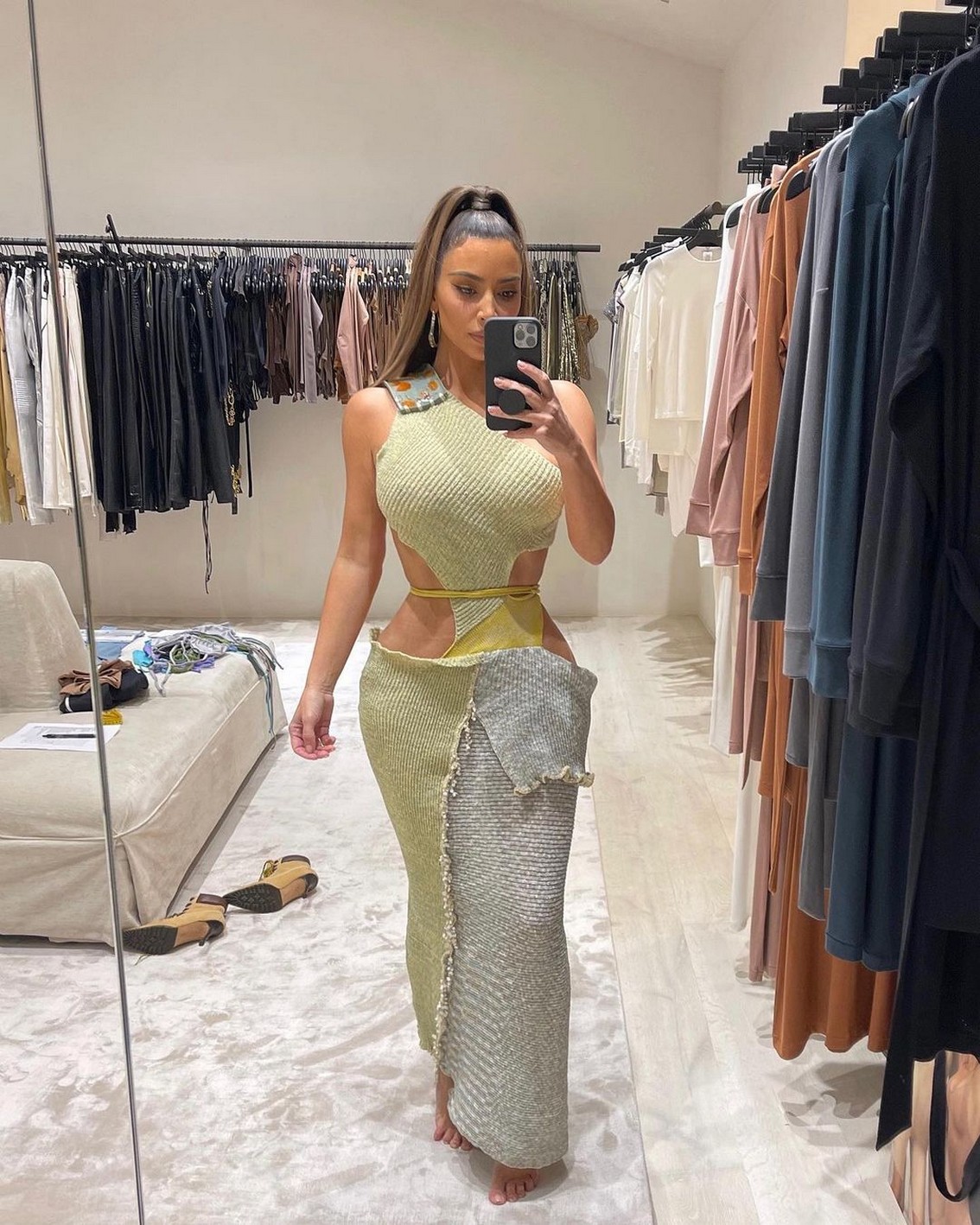 Almost Nude Kim Kardashian In A Dress With Open Hips