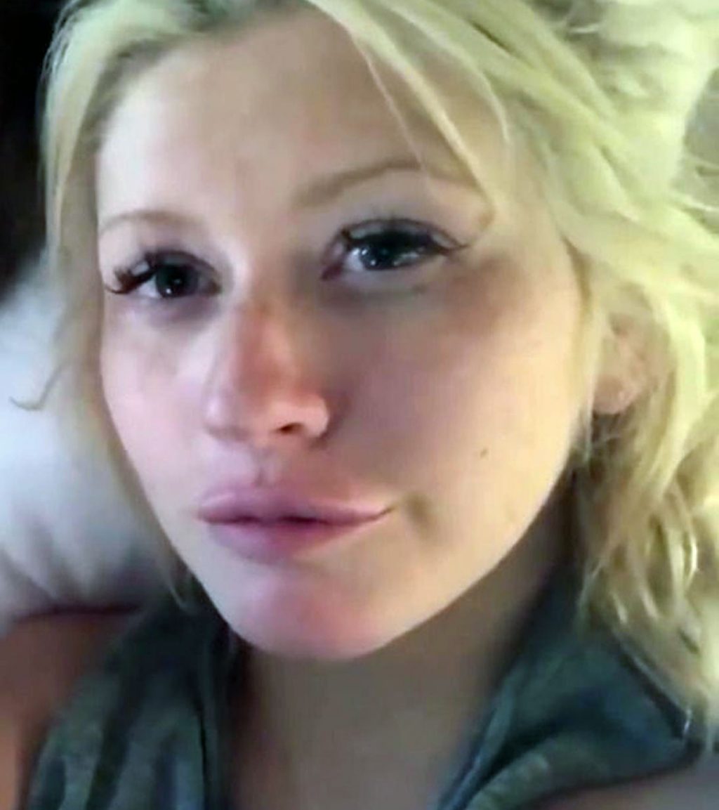 Christina Aguilera nude porn leaked topless feet bikini sexy tits ass pussy ScandalPost 14