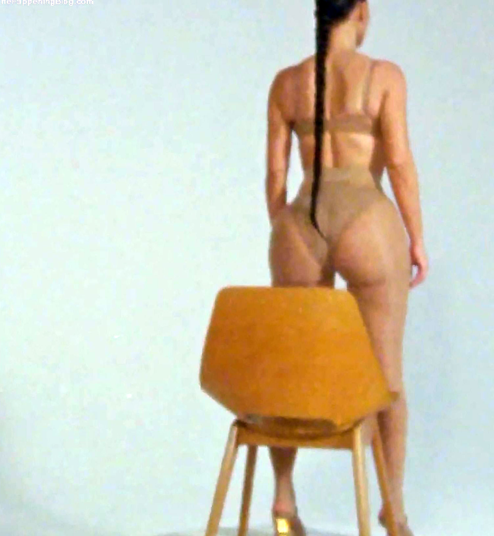 FULL VIDEO: Kim Kardashian & Chris Paul Nude & Sex Tape Leaked! *NEW*
