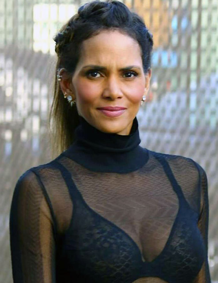 halle berry nude topless porn tits feet pussy ass new ScandalPost 53