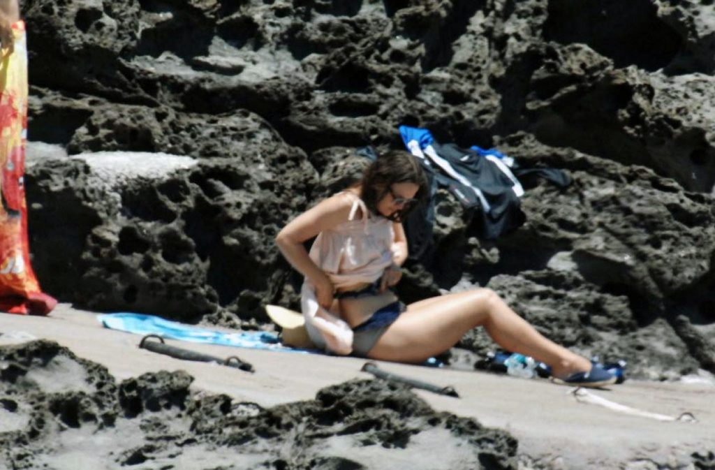 Keira Knightley nude topless hot ass pussy tits feet bikini ScandalPlanet 10