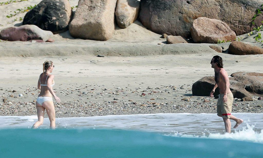 Gwyneth Paltrow nude ass topless feet bikini new ScandalPost 3