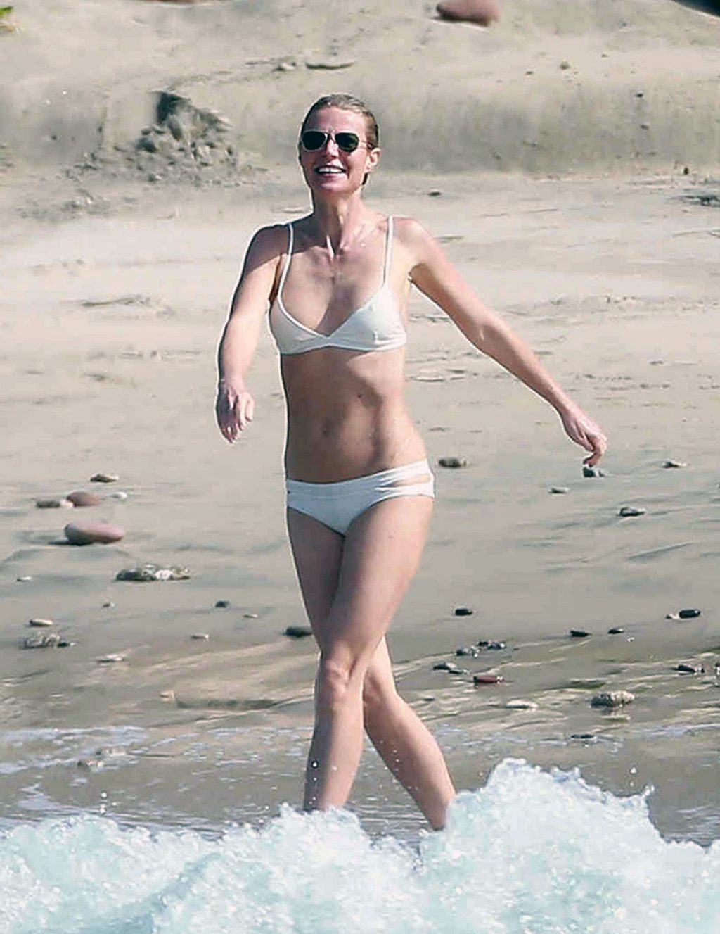 Gwyneth Paltrow nude ass topless feet bikini new ScandalPost 7