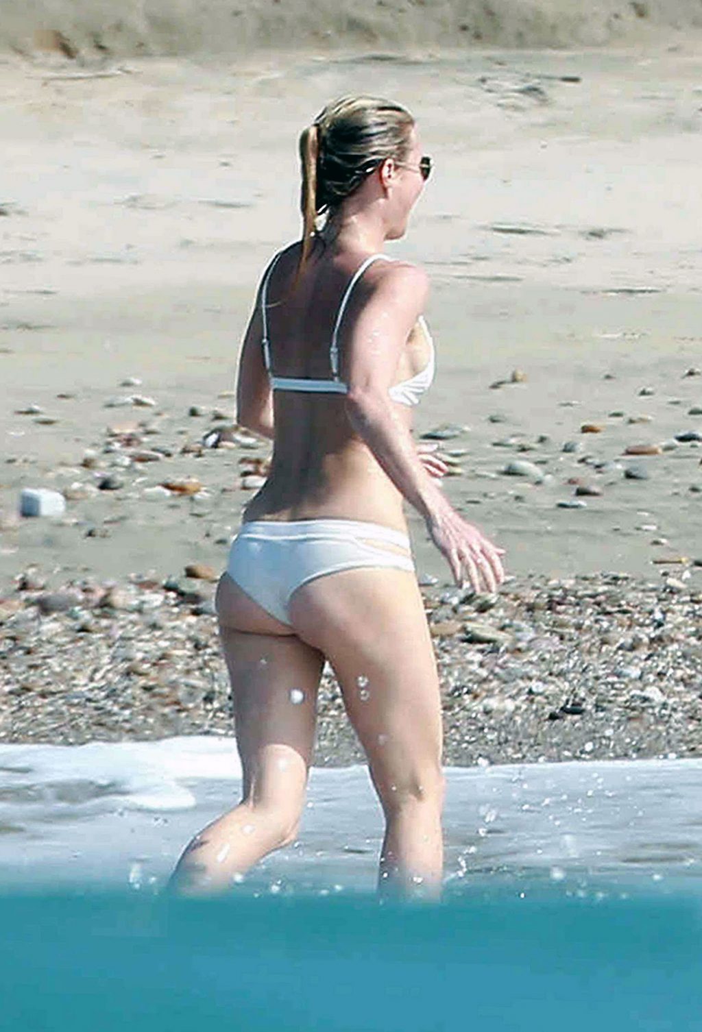 Gwyneth Paltrow nude ass topless feet bikini new ScandalPost 8