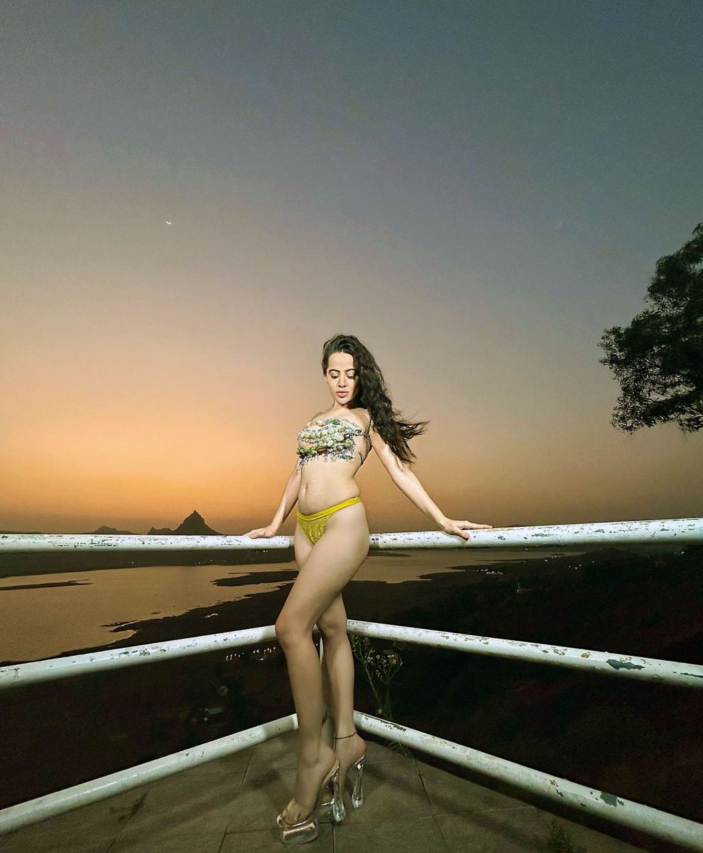 Uorfi Javed naked photos sextape bikini feet tits ass new leaked ScandalPost 4