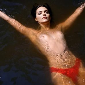 13 Kendall Jenner Nude Naked 295x295 optimized