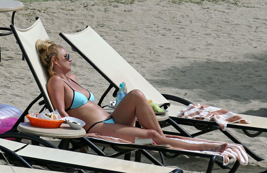 Britney Spears nude ass feet bikini sextape topless ScandalPost 4 1024x662 optimized