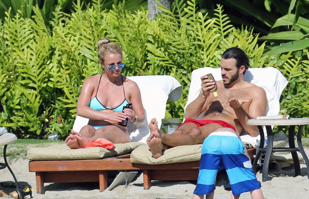 Britney Spears nude ass feet bikini sextape topless ScandalPost 5 1024x662 optimized