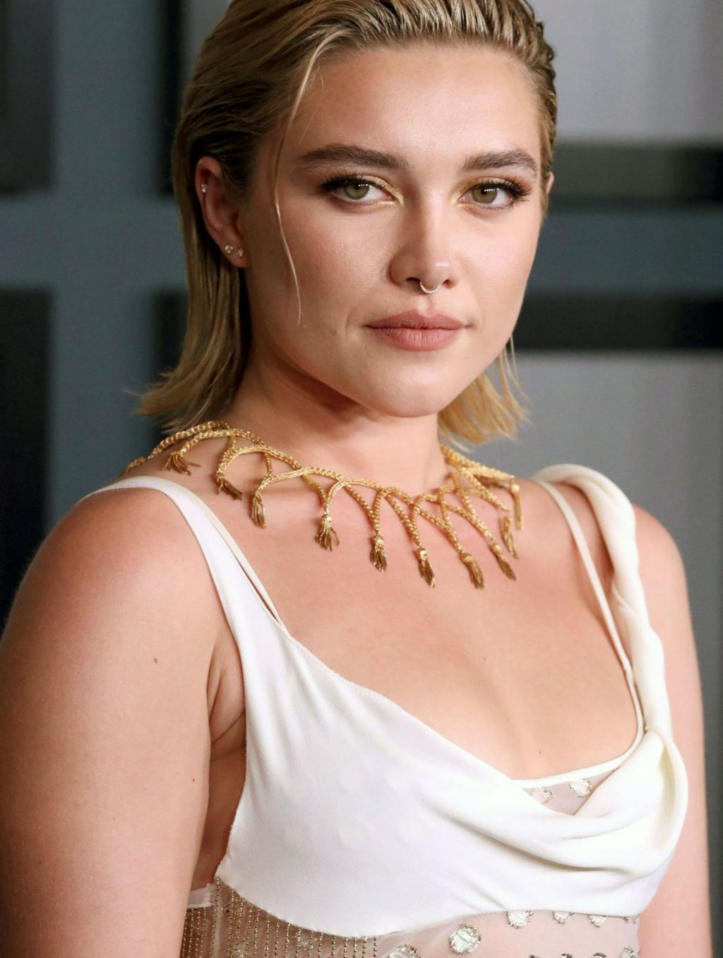 Florence Pugh nude tits sexy ScandalPost 5 1024x1357 optimized