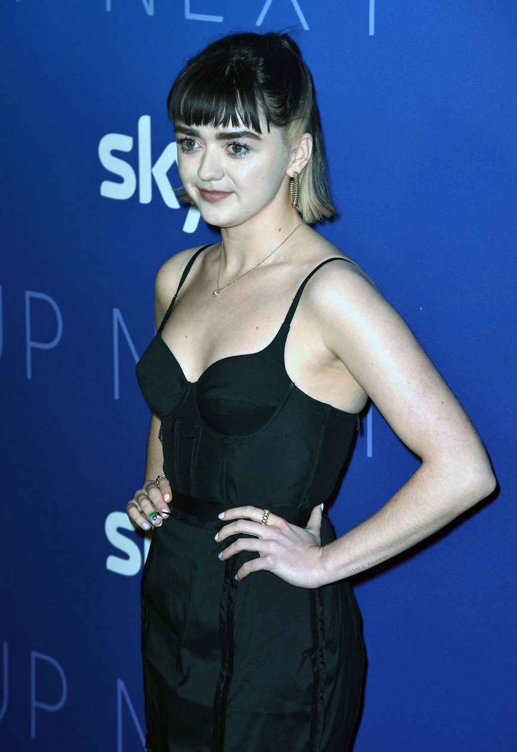 Maisie Williams nude hot topless sextape tits ScandalPost 7 1024x1489 optimized