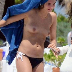 Cara Delevingne topless tits leaked ScandalPost 17 295x295 optimized
