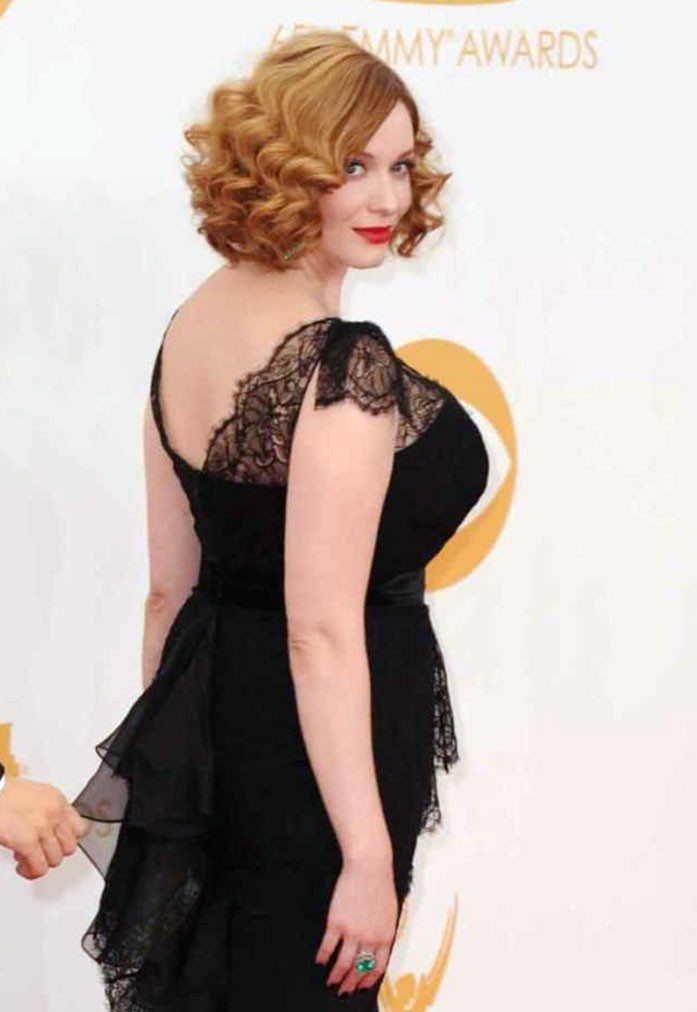 Christina Hendricks nude hot naked butt sexy cleavage44 optimized