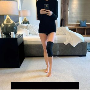 Gwyneth Paltrow nude topless sexy bikini feet ScandalPost 69 295x295 optimized