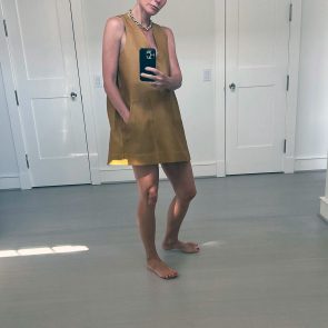 Gwyneth Paltrow nude topless sexy bikini feet ScandalPost 87 295x295 optimized