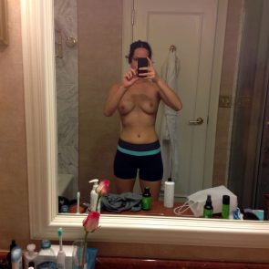 Jennifer Lawrence Nude Leaked Pics 95 295x295 optimized