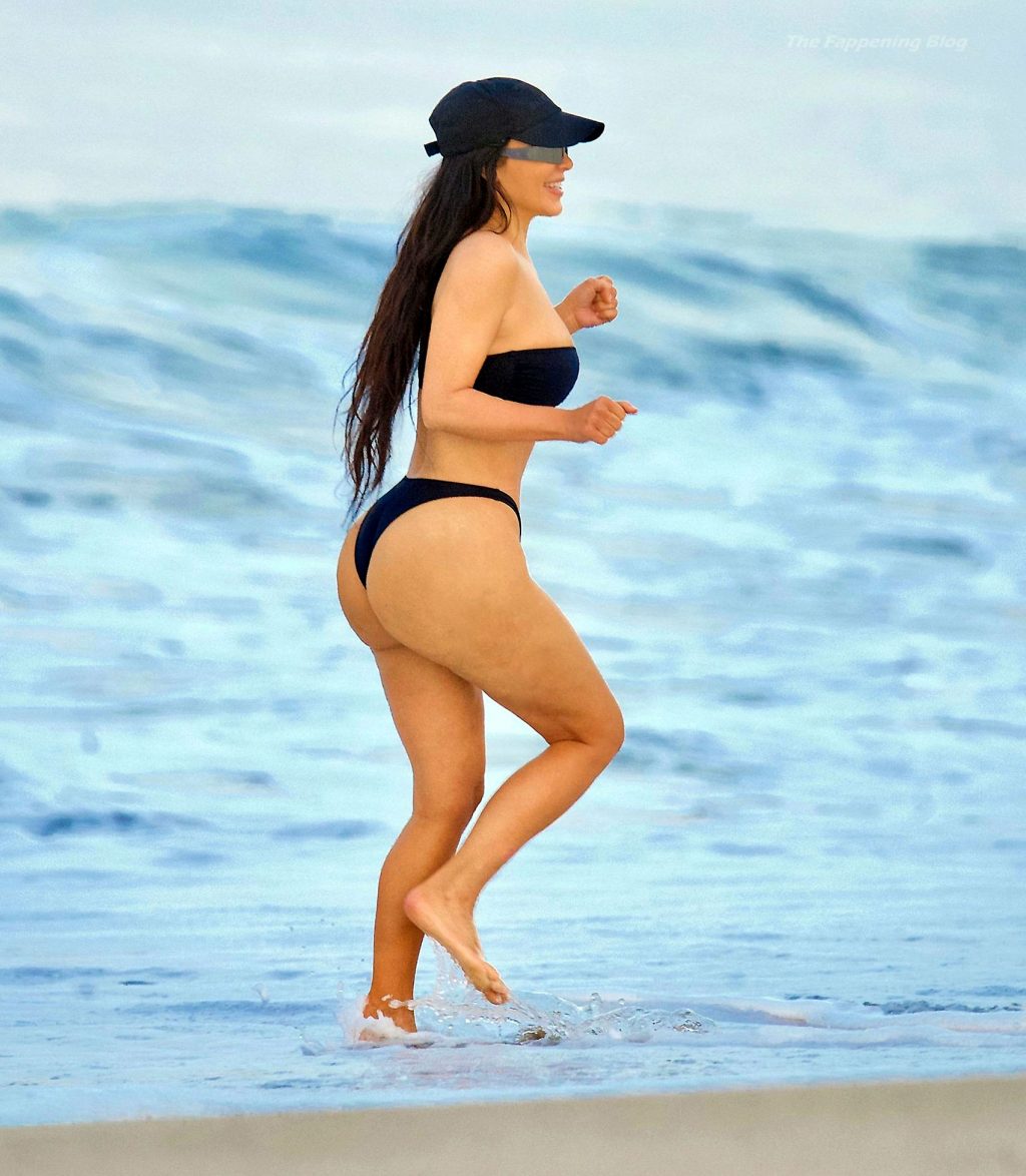 Kim Kardashian nude topless porn sexy bikini beach black ScandalPost 10 1024x1174 optimized
