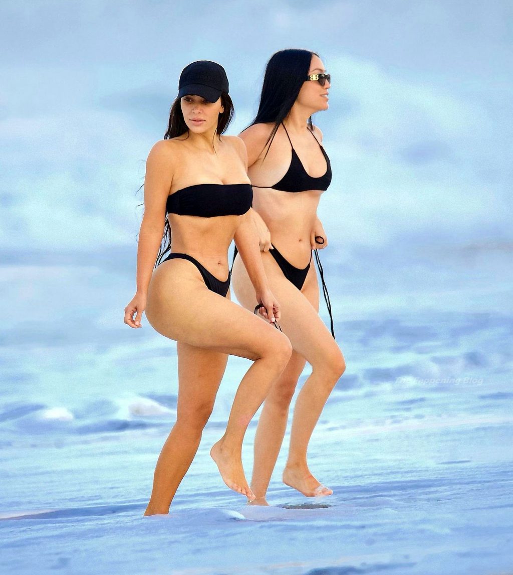 Kim Kardashian nude topless porn sexy bikini beach black ScandalPost 9 1024x1146 optimized