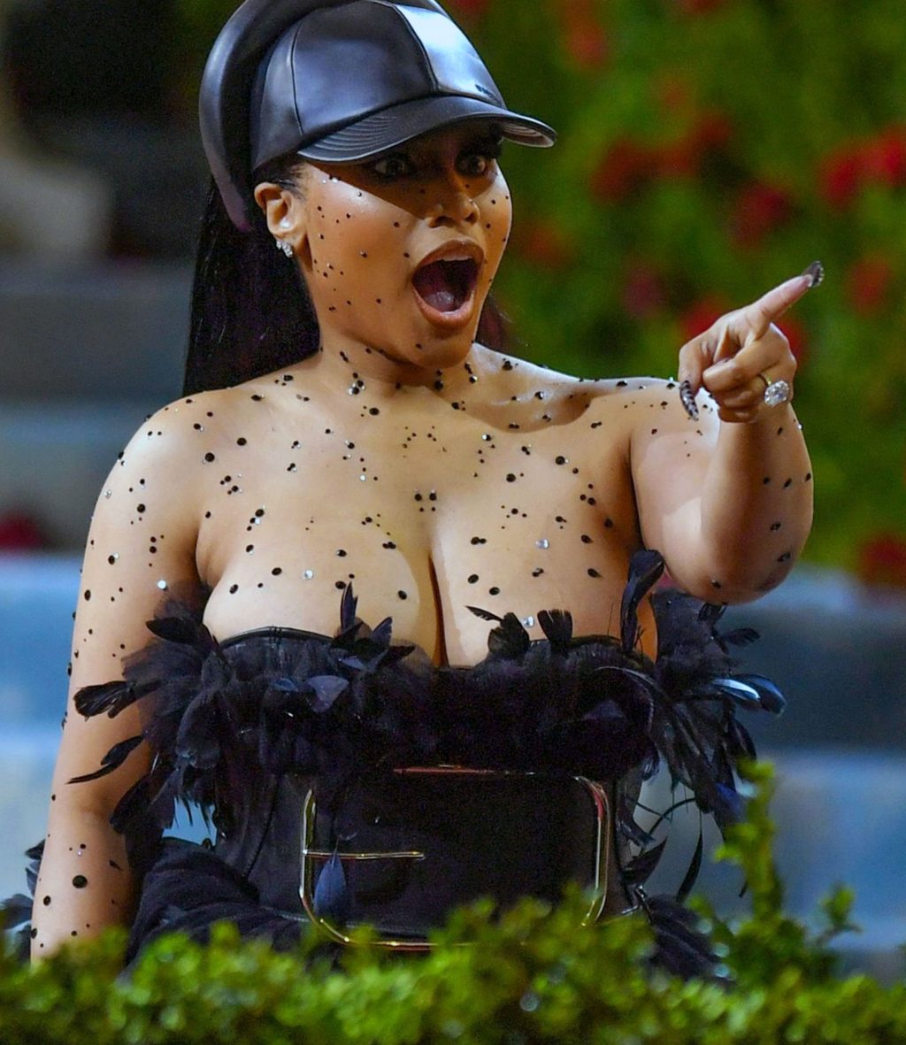 Nicki Minaj nude sextape topless ass tits dress met cleavage ScandalPost 6 1024x1181 optimized