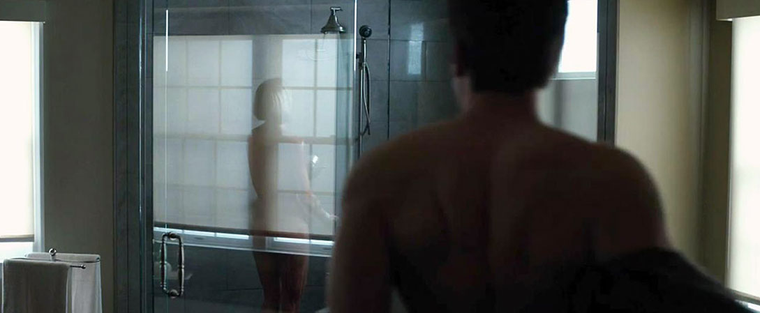 Rosamund Pike nude sexy 39 optimized