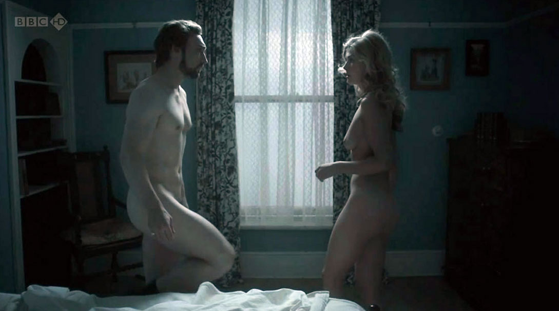 Rosamund Pike nude sexy 94 optimized