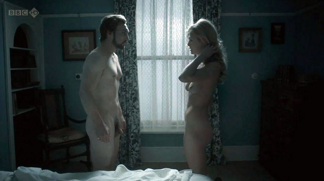 Rosamund Pike nude sexy 95 optimized