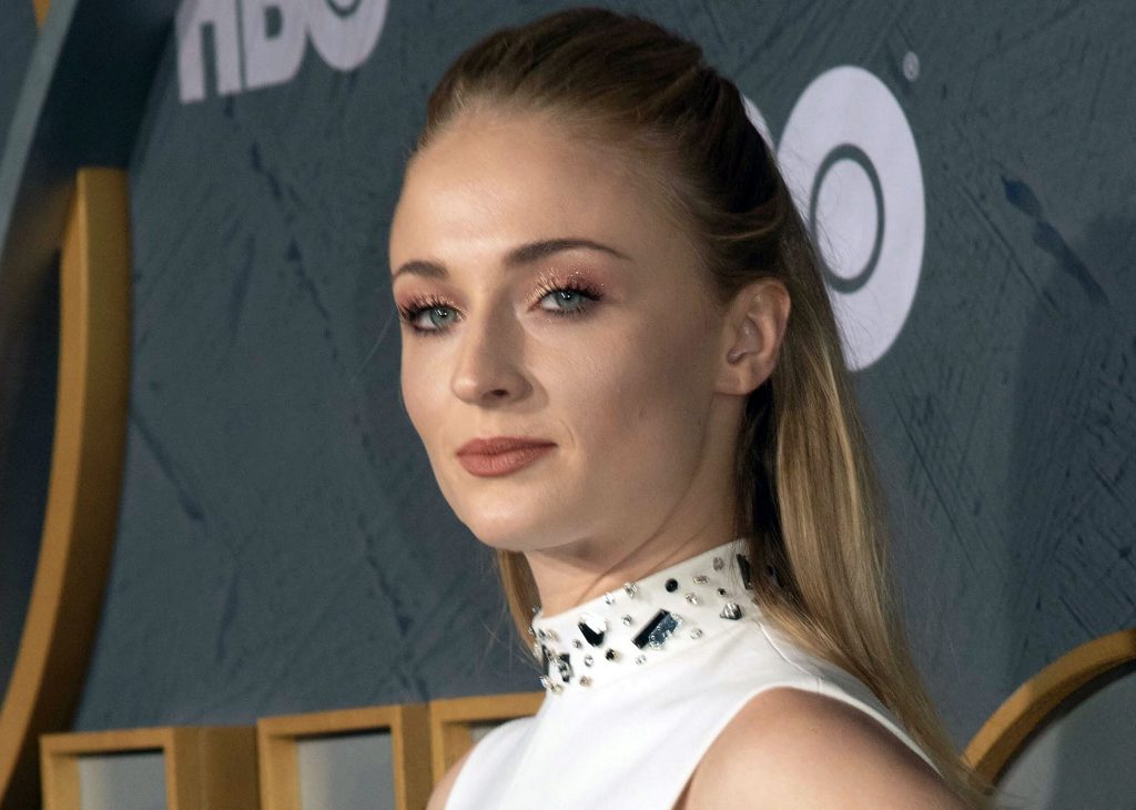 Sophie Turner nude topless cleavage nipples sexy hot43 1024x730 optimized