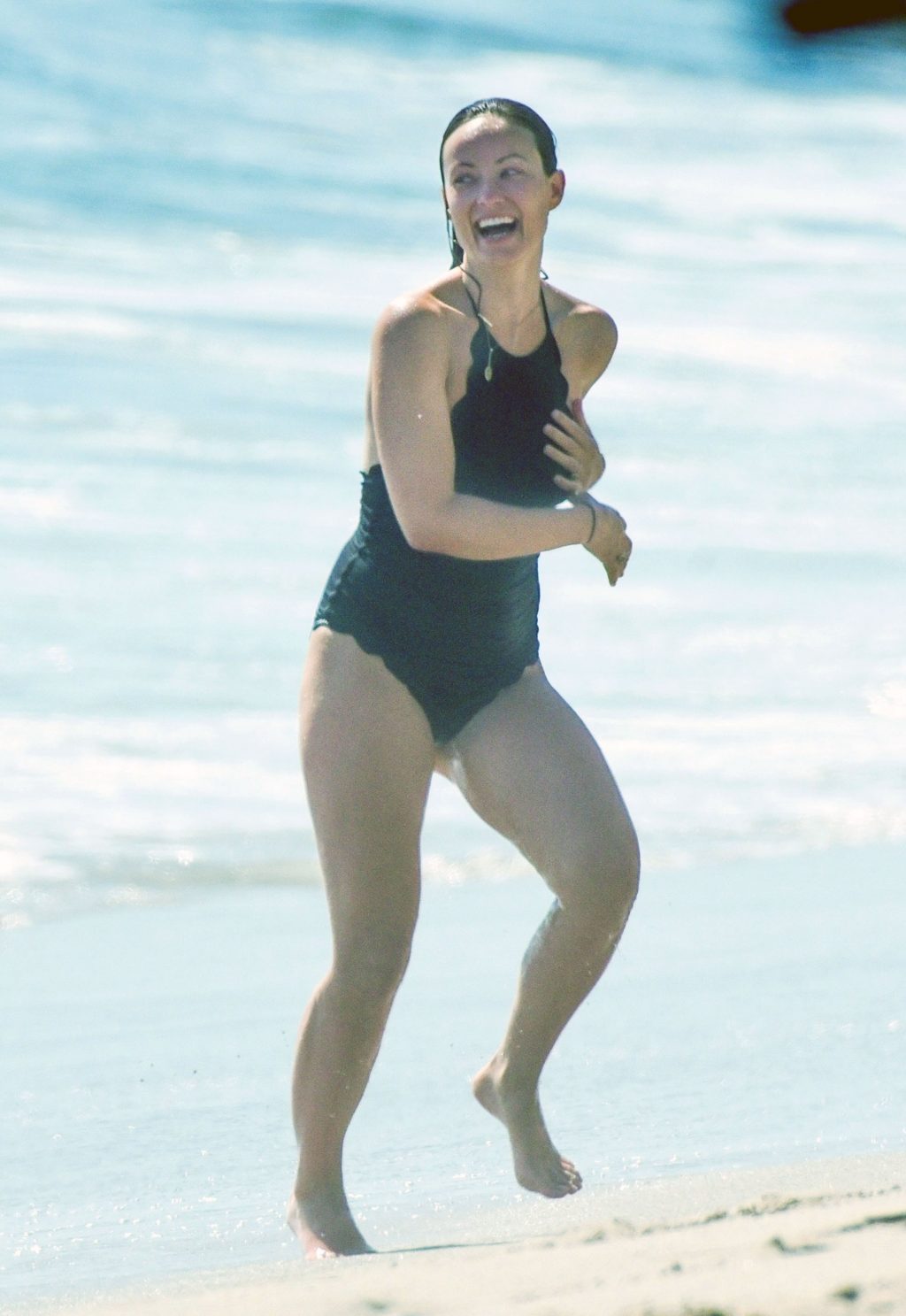 Olivia Wilde naked topless feet bikini ScandalPost 16 1024x1487 optimized