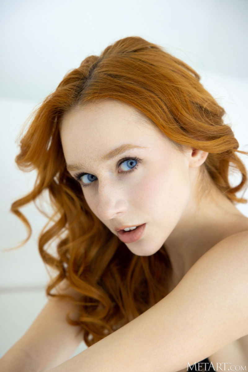 lila rouge classy redhead exposed 2